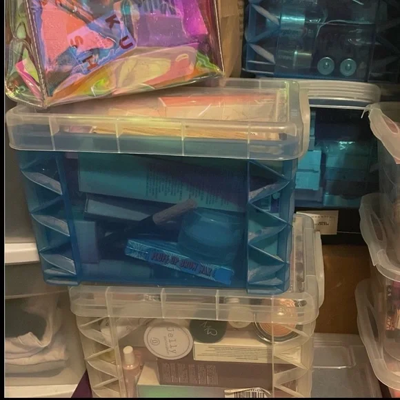 Assorted Makeup Collection Mystery Selection All Brands - Picture 6 of 9